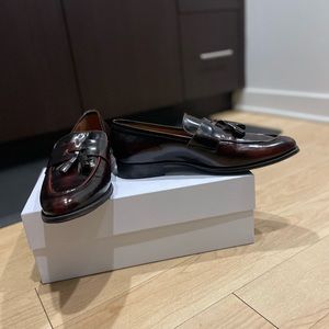 Zara Mens Burgundy Loafers (44)